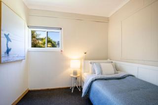 Boho - Pet Friendly - 1 Min Walk to the Beach - 3