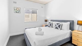 At the Beach, Debra Court Unit 5 - 4