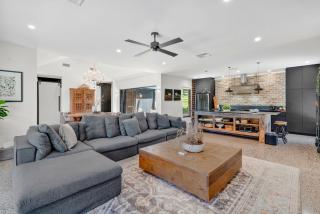 The House @ Crescent - 5