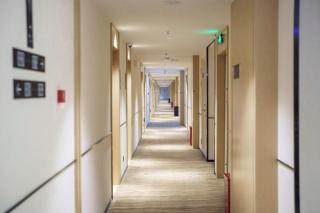 City Comfort Inn Wuhan Yangluo Wanda Plaza - 4