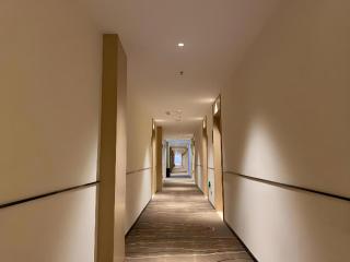 City Comfort Inn Wuhan Yangluo Wanda Plaza - 2