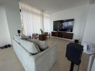 Amazing massive ph at olas altas by los muertos beachfront - 2