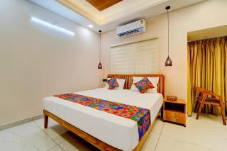 FabHotel Elroi Suites - 2