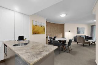 Oaks On Felix Street - CBD Comfort - 9