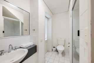 Shoreline Apartments - Unit 9b - 7