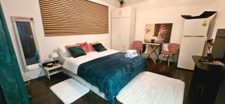 Tantra Studio 5 King Filipescu - 0