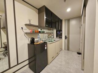 Studio Apartemen diatas Pakuwon City Mall Surabaya - 3