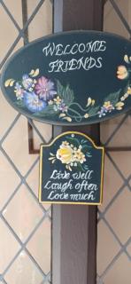 Ashcroft Gardens Bed & Breakfast - 9