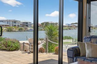 41 Britannia Pde Hindmarsh Island - Linen Included - 9