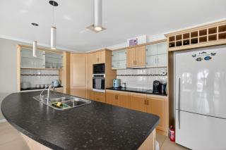 41 Britannia Pde Hindmarsh Island - Linen Included - 6