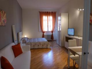 Residenza Piazza Santo Stefano - 8
