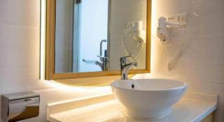 GreenTree Inn Shanghai National Convention and Exhibition Center Huaxiang Road - 5