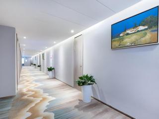 Golden Central Hotel Shenzhen - 8