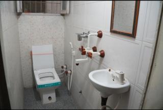 Shree Bihari ji Dham - 1