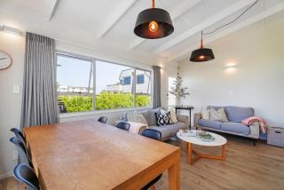 HINE100 - Hinemoa Haven - 1