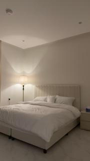 شقه بصالة وغرفة نوم مريحة - 2