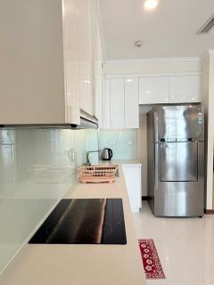 Cozy 2BR Landmark Plus good Location daily towels - 7