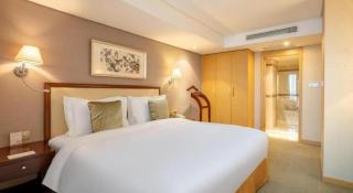 Regal Plaza Hotel & Residence Waigaoqiao - Shanghai - 3