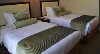 Regal Plaza Hotel & Residence Waigaoqiao - Shanghai - 2