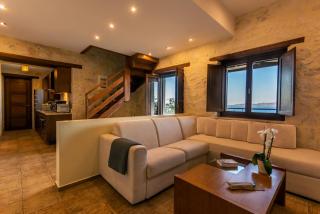 Exensian Villas & Suites - Marathias - 3