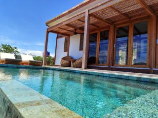 Villa Pantai Surga - Selong Belanak - 4