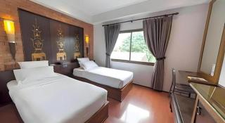 Holiday Garden Hotel - 4