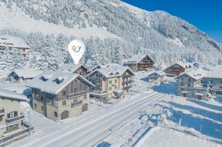 Rochebrune Apartments - 0