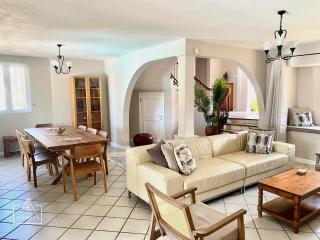 La Caze Villa avec piscine privée, clim et Wi-Fi - 1