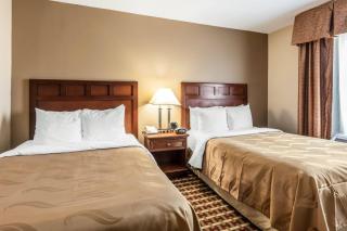 Quality Suites Paducah I-24 - 3