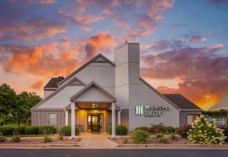 MainStay Suites St Louis - Galleria - 2