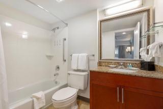 MainStay Suites St Louis - Galleria - 4