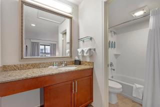 MainStay Suites St Louis - Galleria - 2