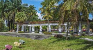 Cappuccino Hotel @ Mount Austin - 8