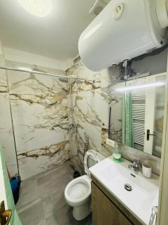 City Centre Apartment - 4