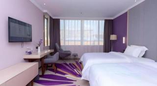 Lavande Hotel Guangzhou Zengchen Xintang Light Railway Station - 3