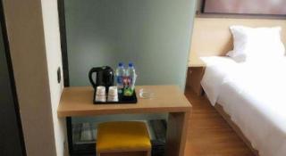 IU Hotels·Anshun Nanma Square - 3