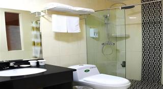 GreenTree Inn Rizhao Train Station - 8