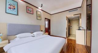 Galaxy Hotel Guangzhou - 1