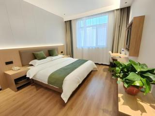GreenTree Inn Shanxi Jinzhong JieXiu Railway Station Express Hotel - 2