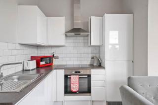 Central Studio Haven with Free Parking - 7