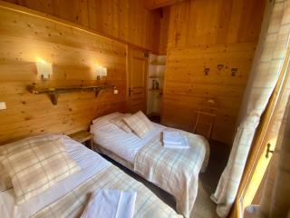 Grand Chalet Éden 12 personnes st martin de Belleville 3 vallées - 4