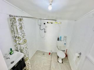 Private Double Room - Tonga Coral Cottage - 2