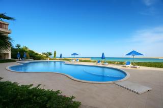 The View Hurghada Poolfront Sea View Apartment - 0