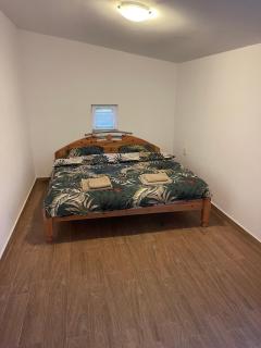 Günstige und komfortable Wohnung in Regenstauf - 2