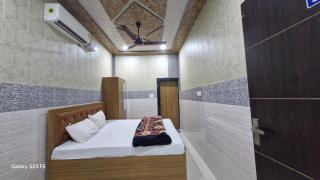 KALiCHARAN BHAWAN - 3