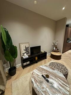 Ruim appartement op de begane grond in 't Zuid - Antwerpen - 8