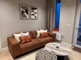 Ruim appartement op de begane grond in 't Zuid - Antwerpen - 2