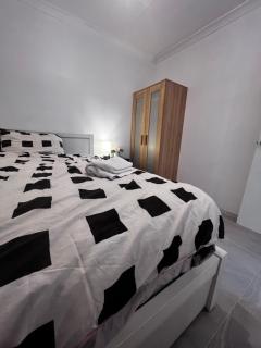 2 Queen Bedrooms 1 Bathroom Granny Flat Near City Frementle Swan River - Perth - 2