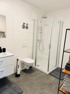 NEUE! Schöne , helle familienfreundliche 3 Zimmer Wohnung - 8