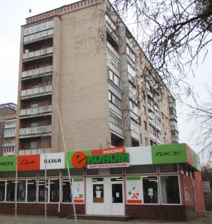 4-х кімнатна квартира із власним укриттям - 1